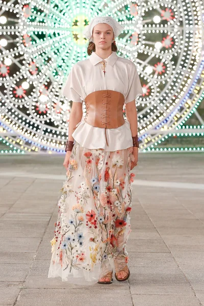 Look 41